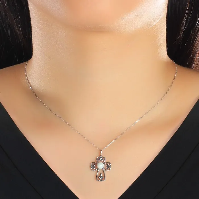Fashion 925 Sterling Silver Necklace with Simulated Pearl Cross Pendant Vintage Jewelry for Women Personalized Jewel Necklaces