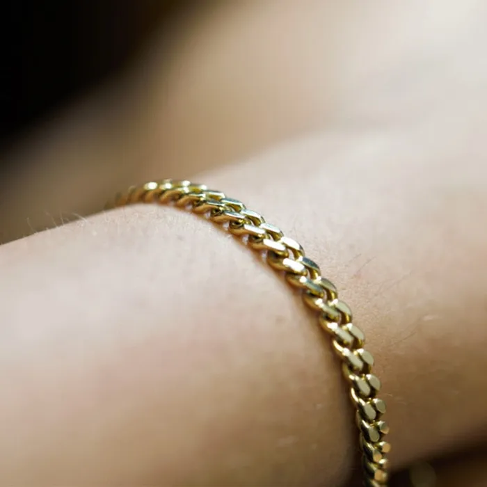 Sweet T 52 Wide Curb Cuban Basic 357911mm Chain Link Bracelets for MenWomen Anti Allergy Stainless Steel Wrist Wear Bracelets
