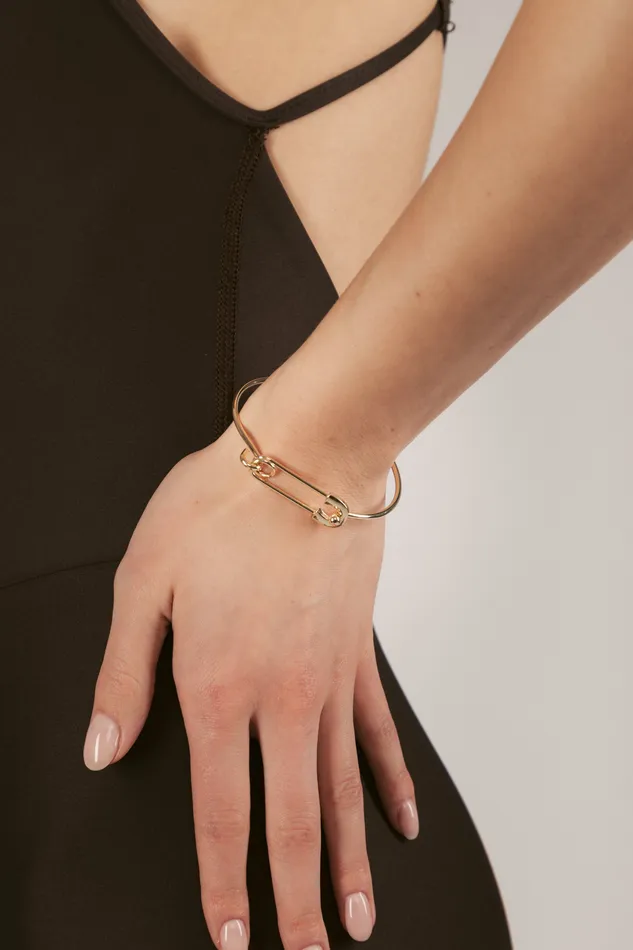 Eye Candy LA Bracelets 14K Gold Plated Safety Pin Bracelet