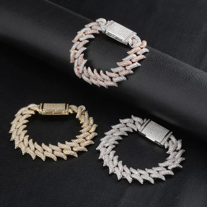 The Icetruck Bracelets 16mm Spiked Cuban Bracelet in Yellow Gold